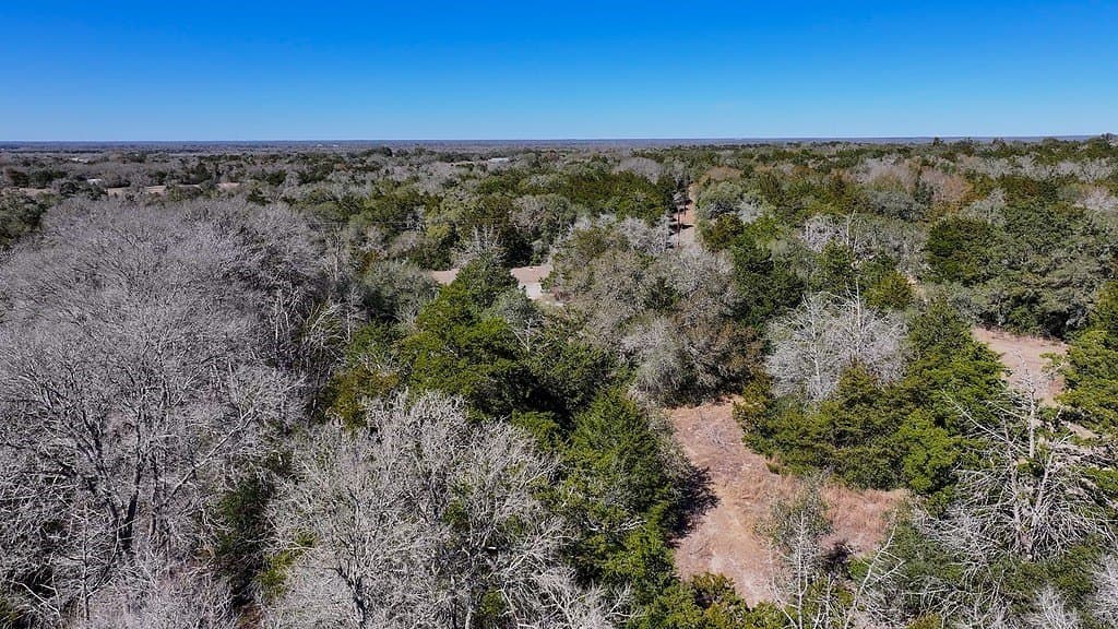 3.1 acres in Fayette County - photo 16