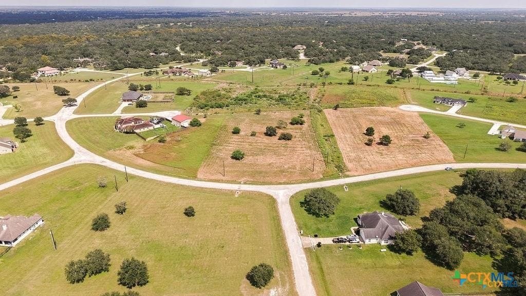 3.09 acres in Victoria County gallery image 3