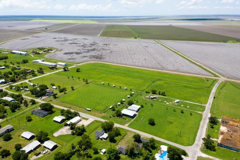 0.35 acres in Refugio County - photo 33