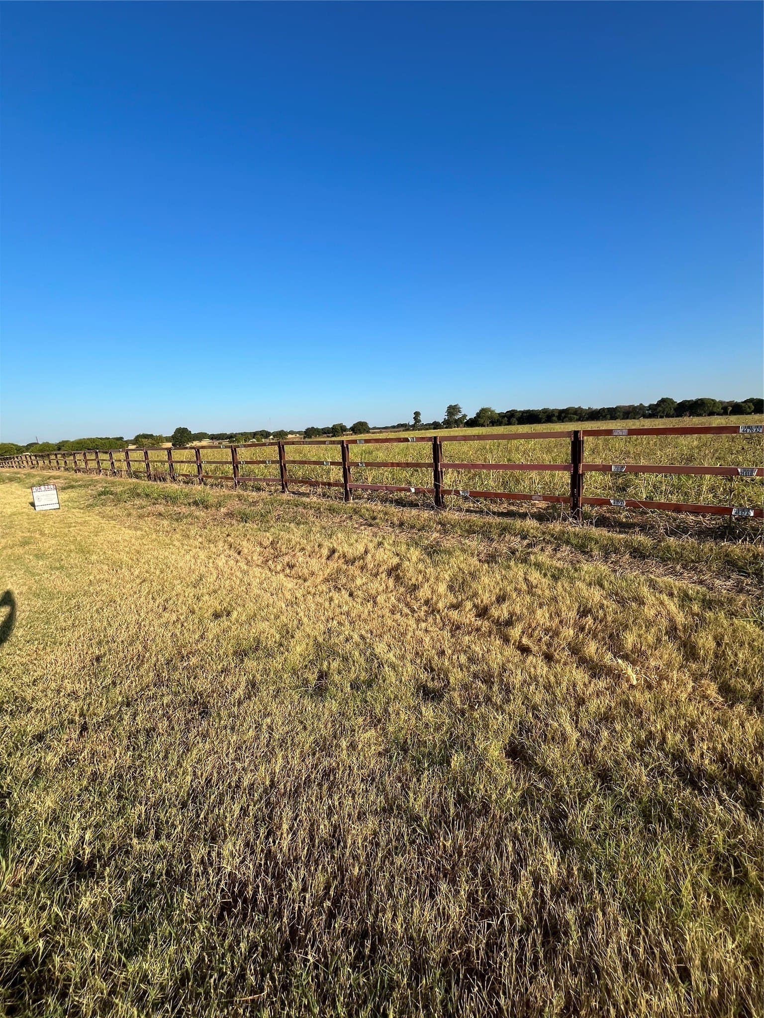 10 acres in Hill County
