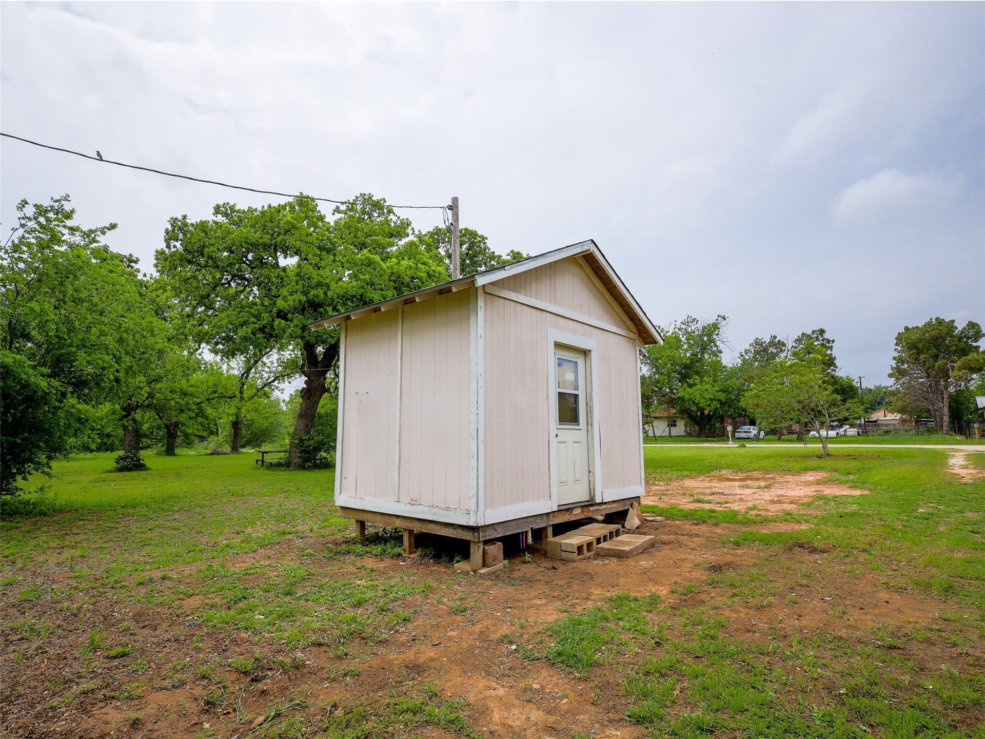 0.22 acres in Eastland County - photo 6