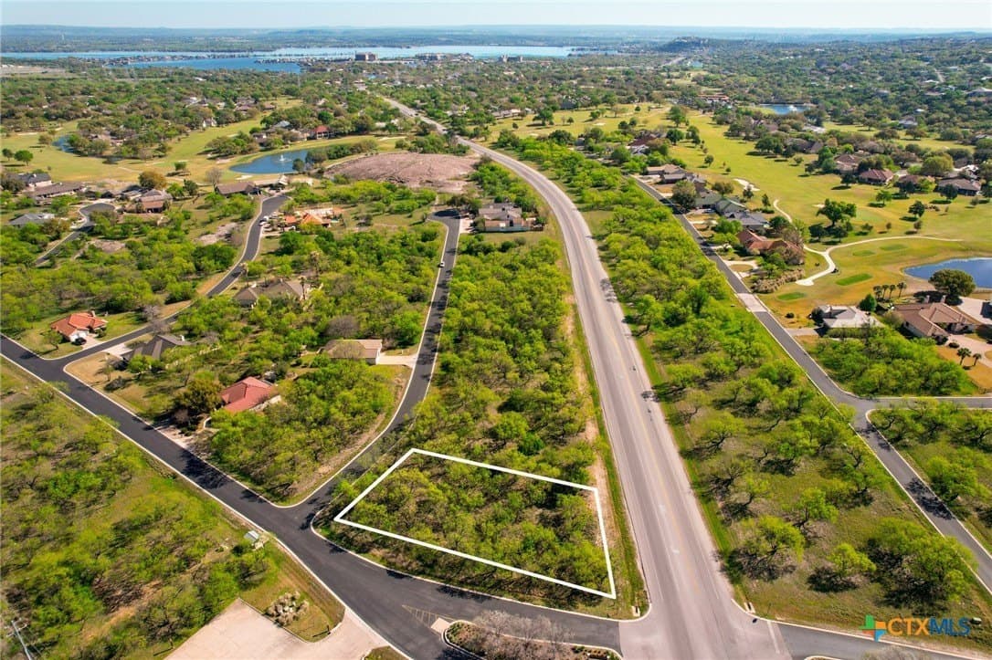 0.43 acres in Llano County gallery image 2