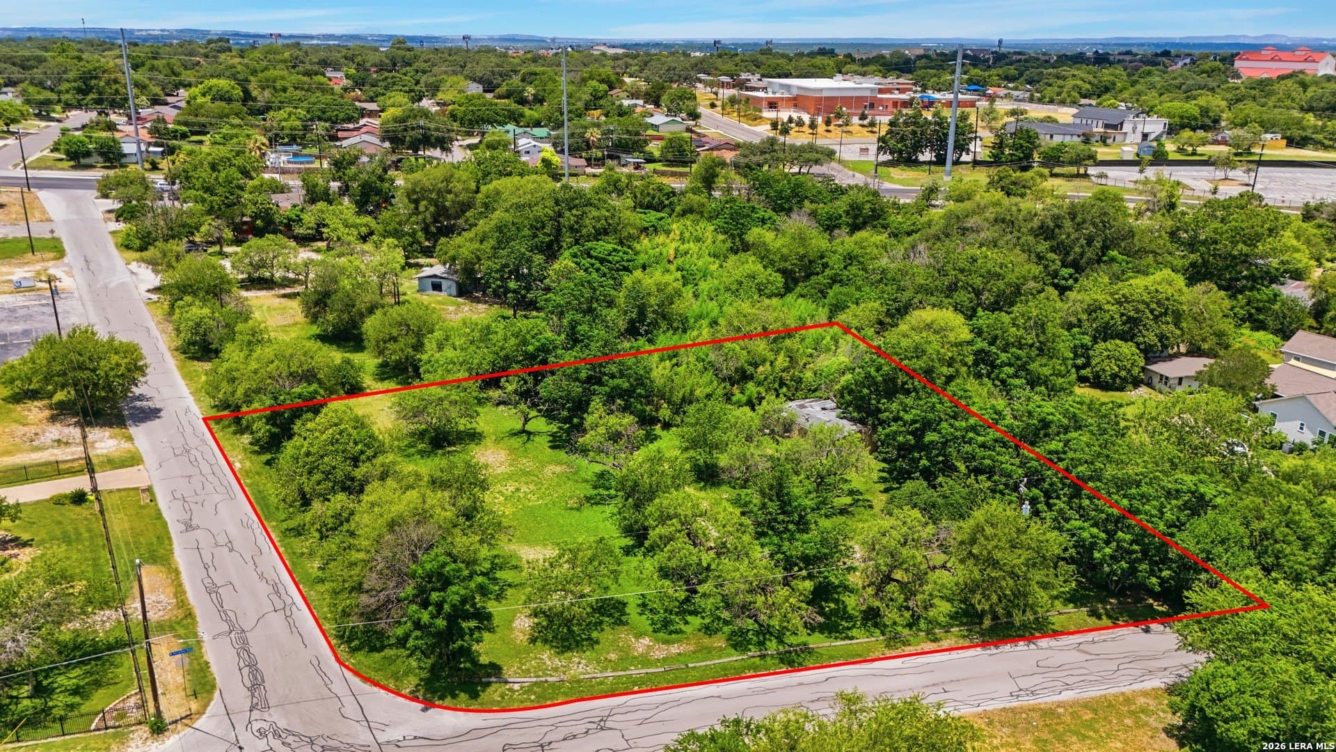 0.95 acres in Bexar County gallery image 3