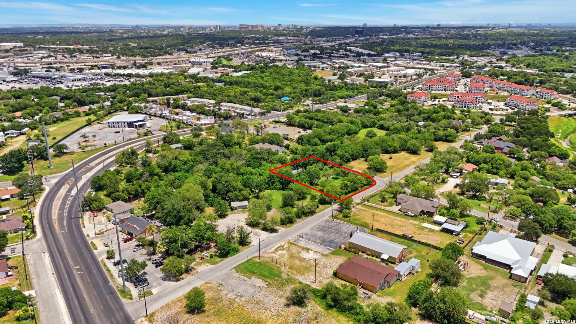 0.95 acres in Bexar County gallery image 4