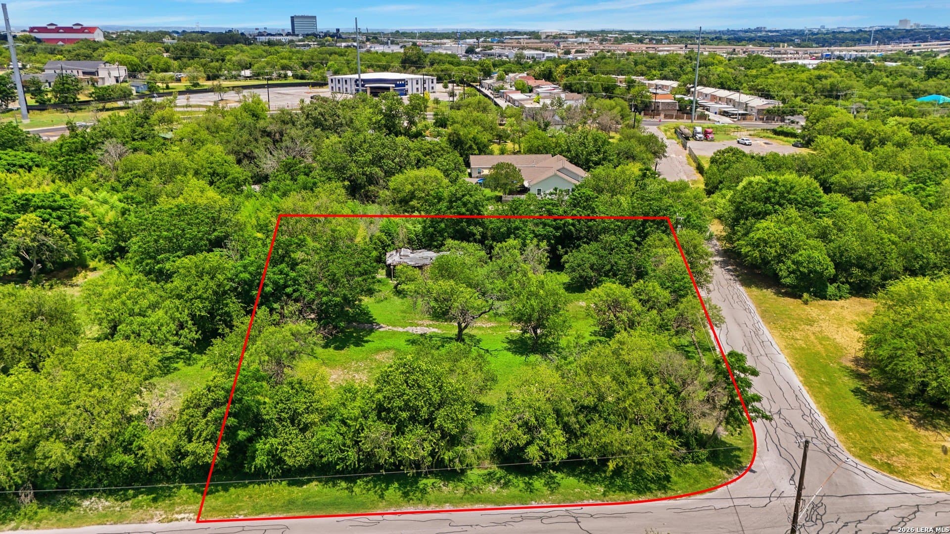0.95 acres in Bexar County gallery image 2