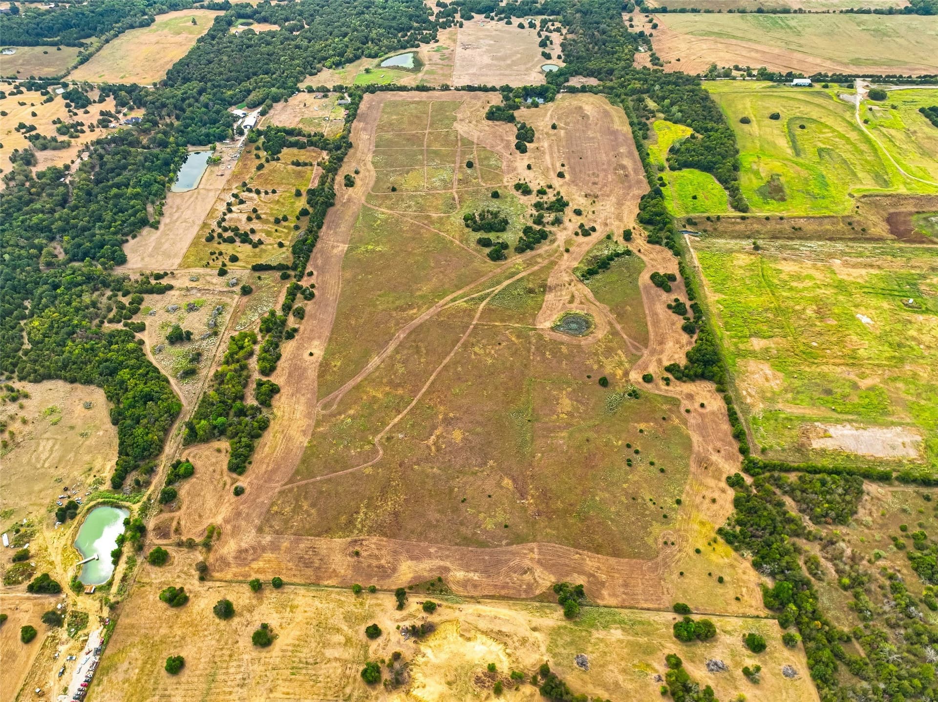 104.75 acres in Hunt County - photo 2