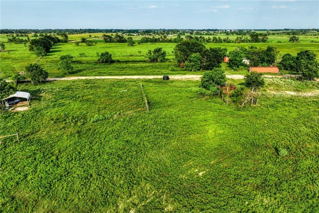 66.94 acres in Waller County - photo 14