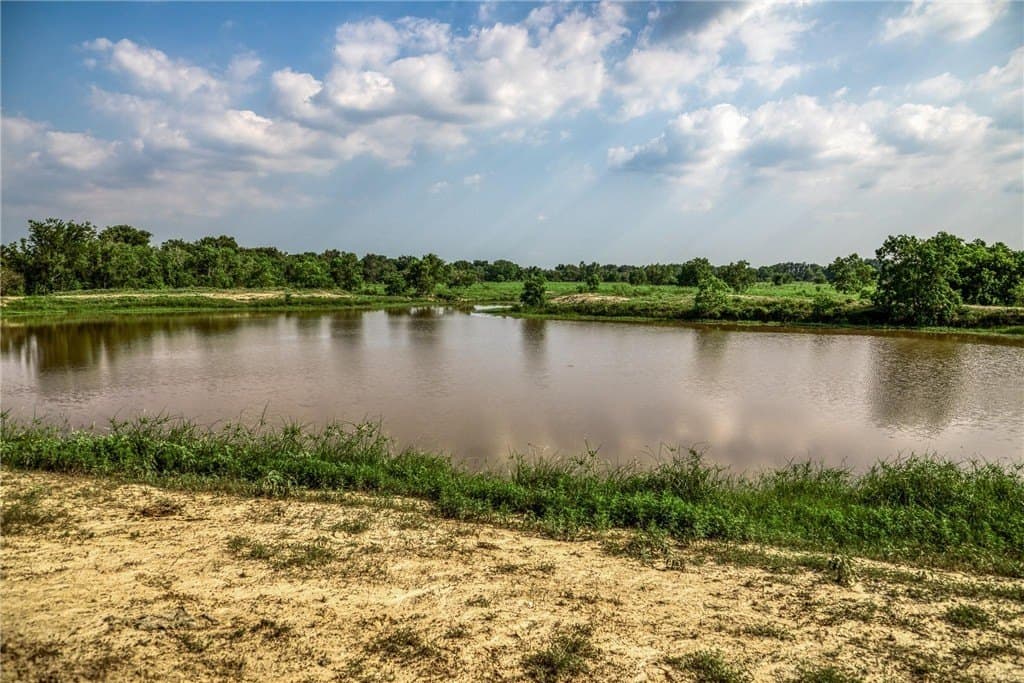 66.94 acres in Waller County - photo 7