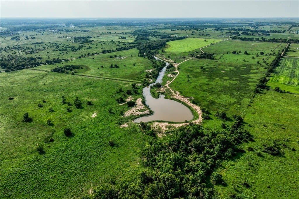 66.94 acres in Waller County - photo 4