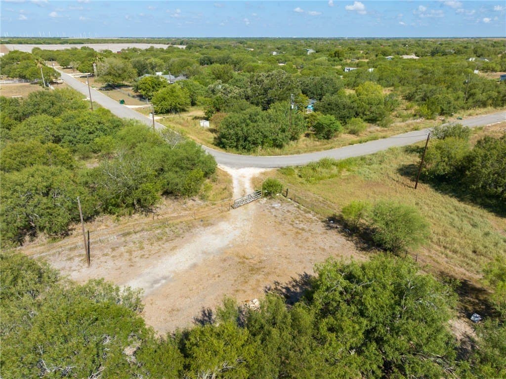 3.26 acres in San Patricio County gallery image 2