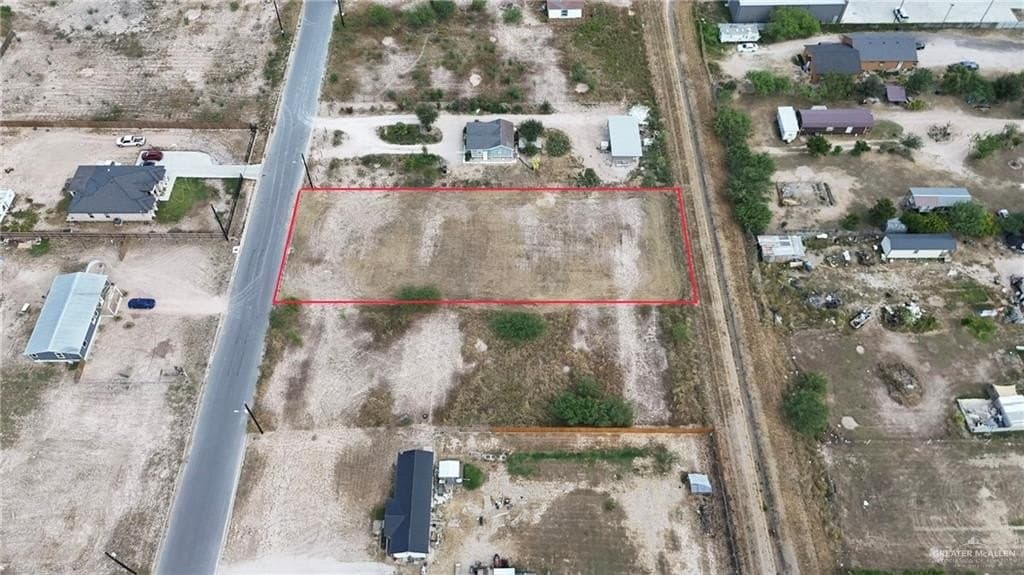 0.5 acres in Hidalgo County - photo 5