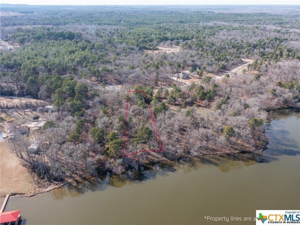 1.03 acres in Henderson County - photo 7