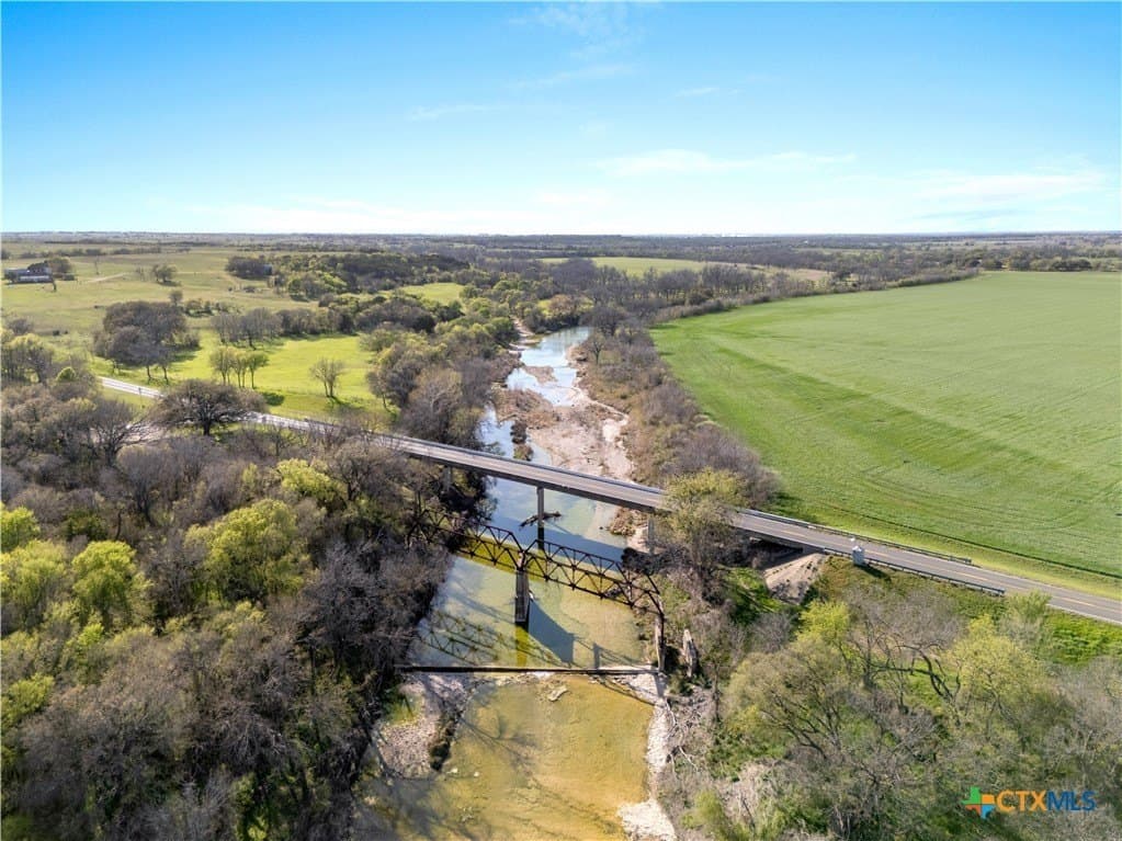 50 acres in McLennan County gallery image 2