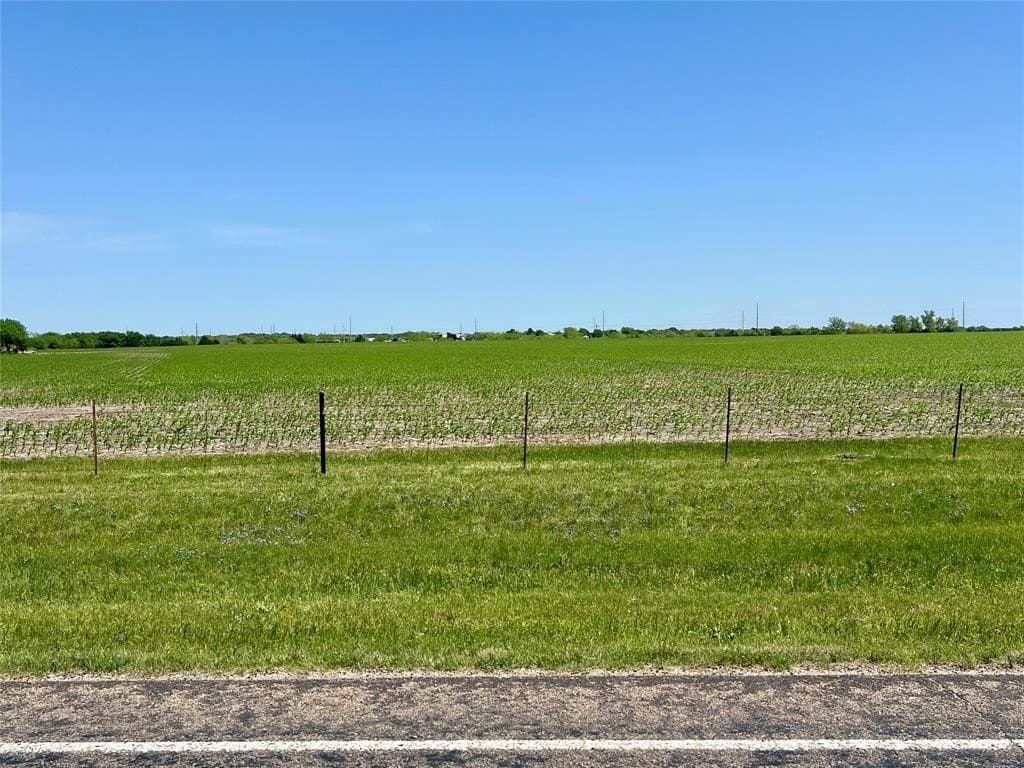 10.1 acres in Ellis County featured view