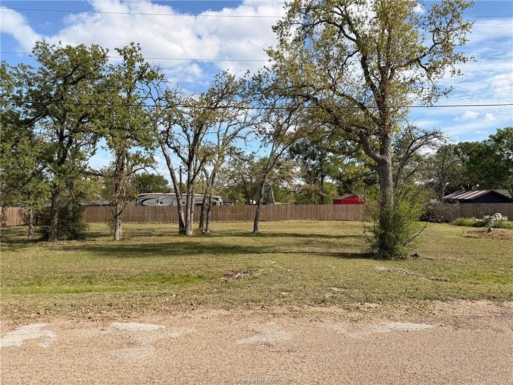 0.34 acres in Burleson County featured view