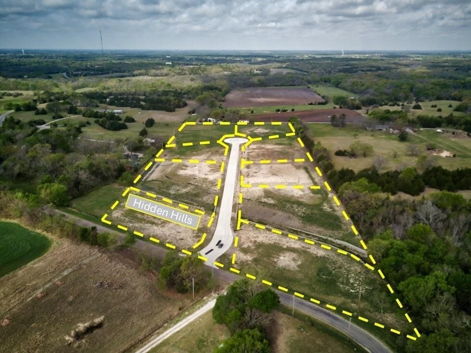 1.17 acres in Collin County gallery image 3