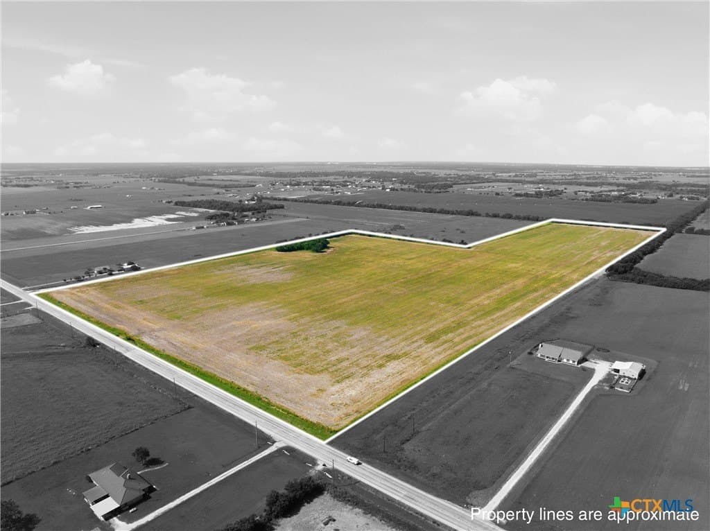 60.67 acres in McLennan County - photo 2