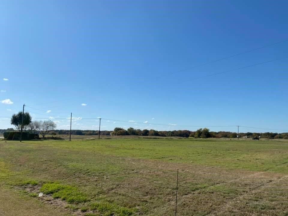 5.02 acres in Navarro County gallery image 2