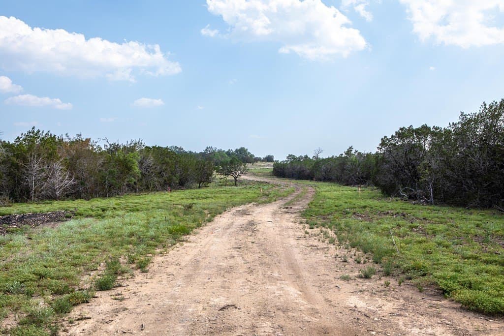 16.21 acres in Kerr County - photo 20
