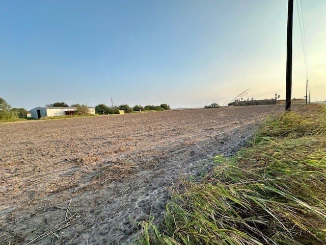 6.64 acres in Kleberg County - photo 8