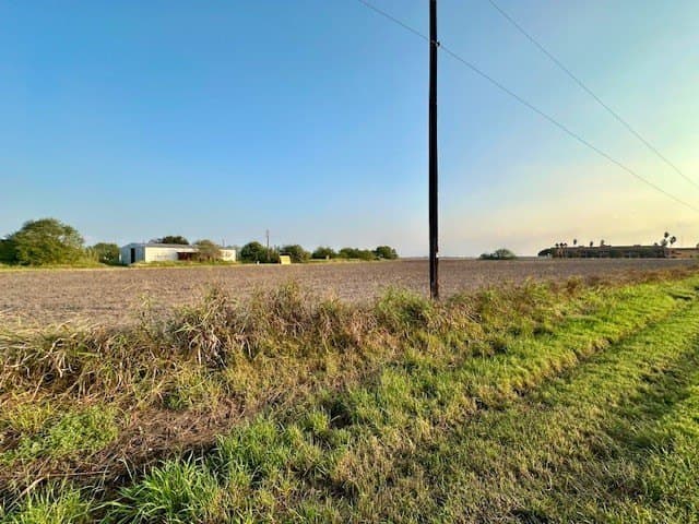 6.64 acres in Kleberg County - photo 7