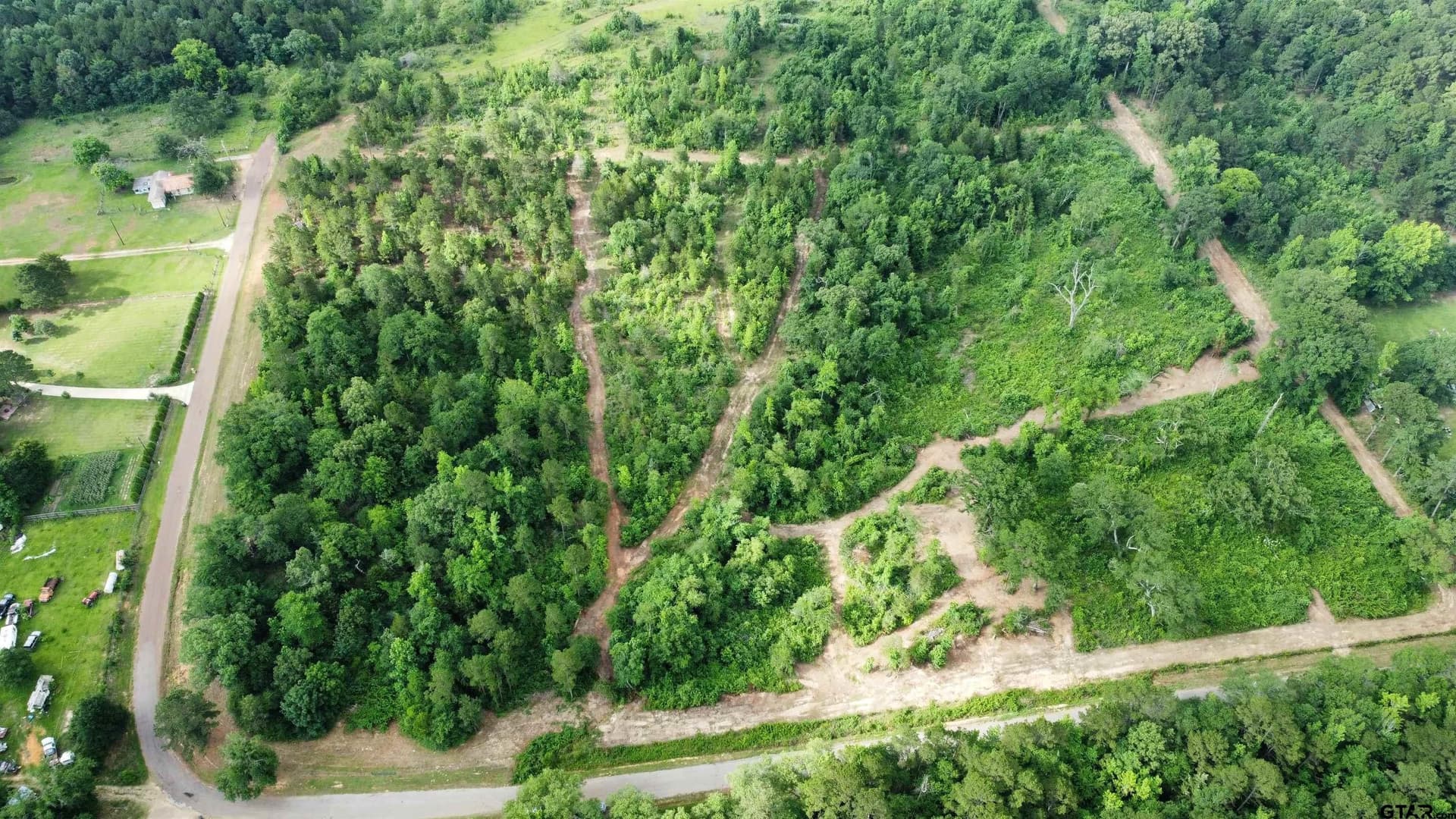 9 acres in Smith County gallery image 4