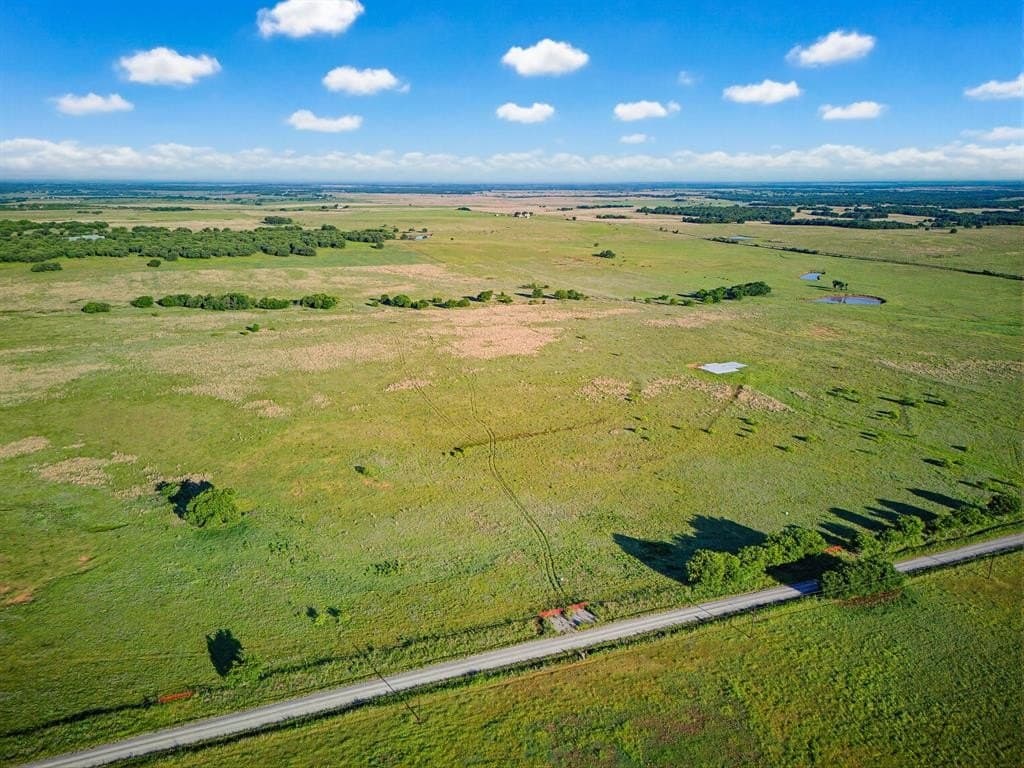 10.1 acres in Clay County gallery image 2
