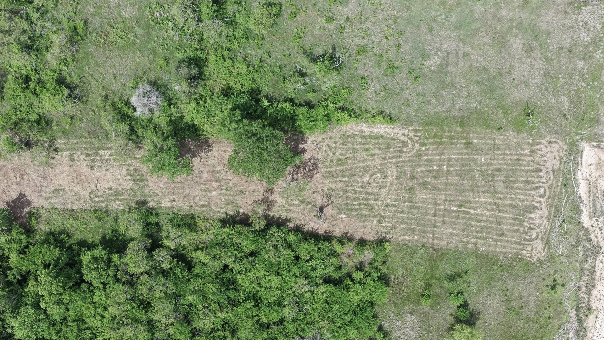 1.02 acres in Kaufman County gallery image 3