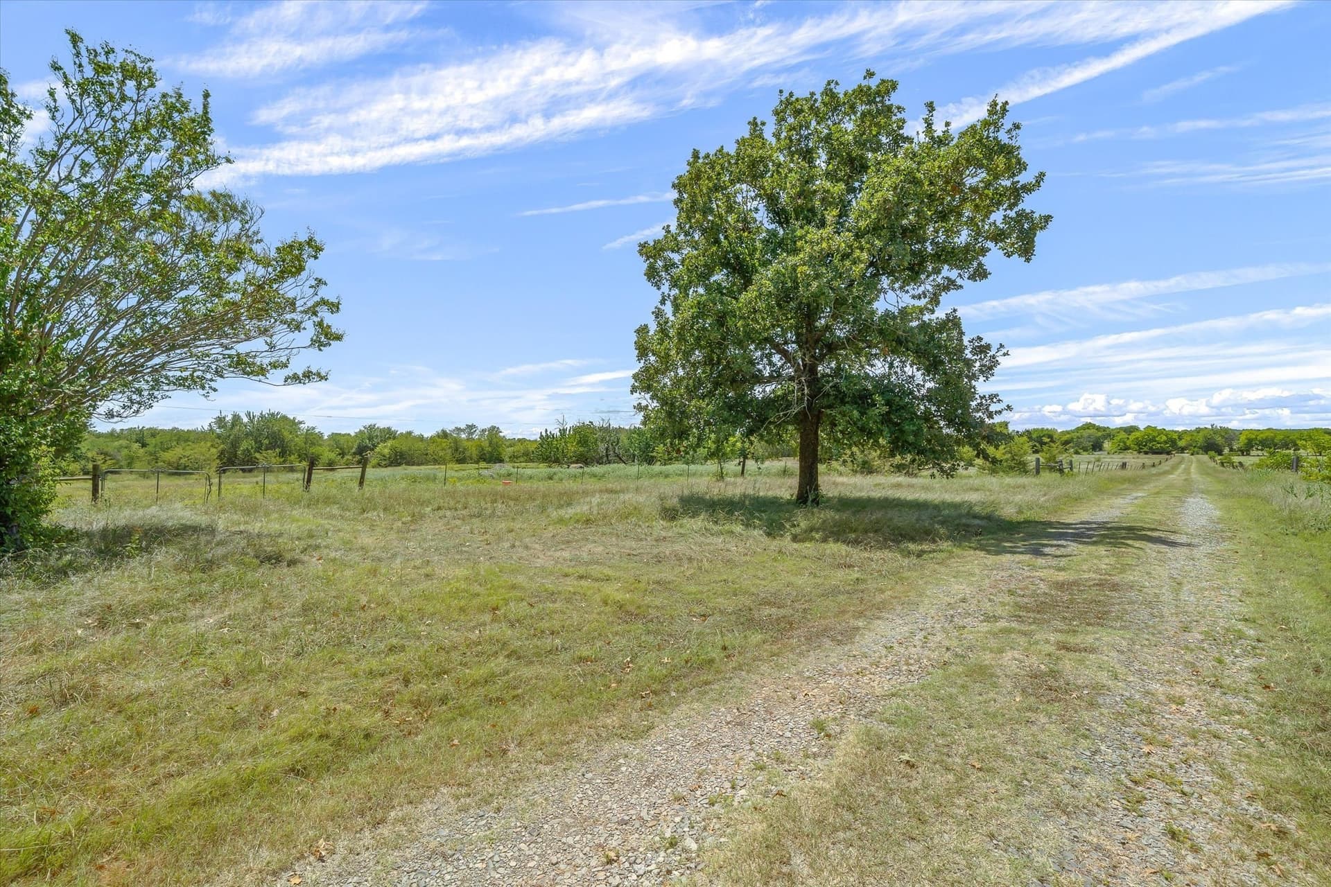 28.44 acres in Hunt County - photo 25