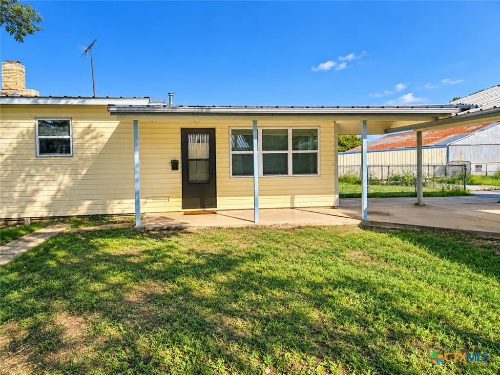 86.13 acres in Lampasas County - photo 3