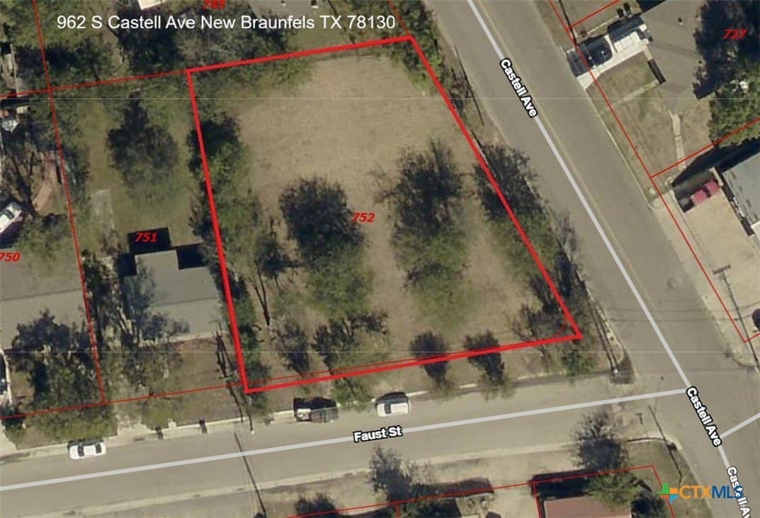 0.38 acres in Comal County - photo 14