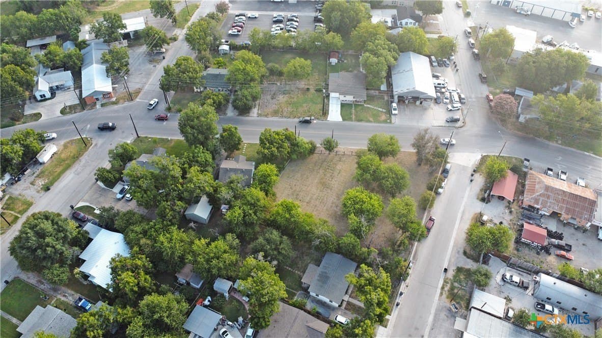 0.38 acres in Comal County - photo 8