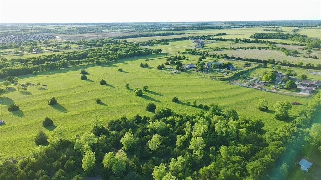 5.04 acres in Collin County gallery image 2