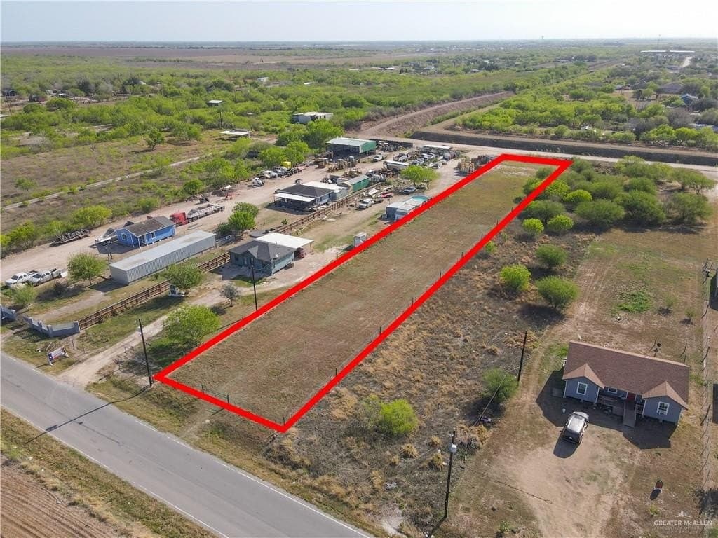 0.88 acres in Hidalgo County - photo 2