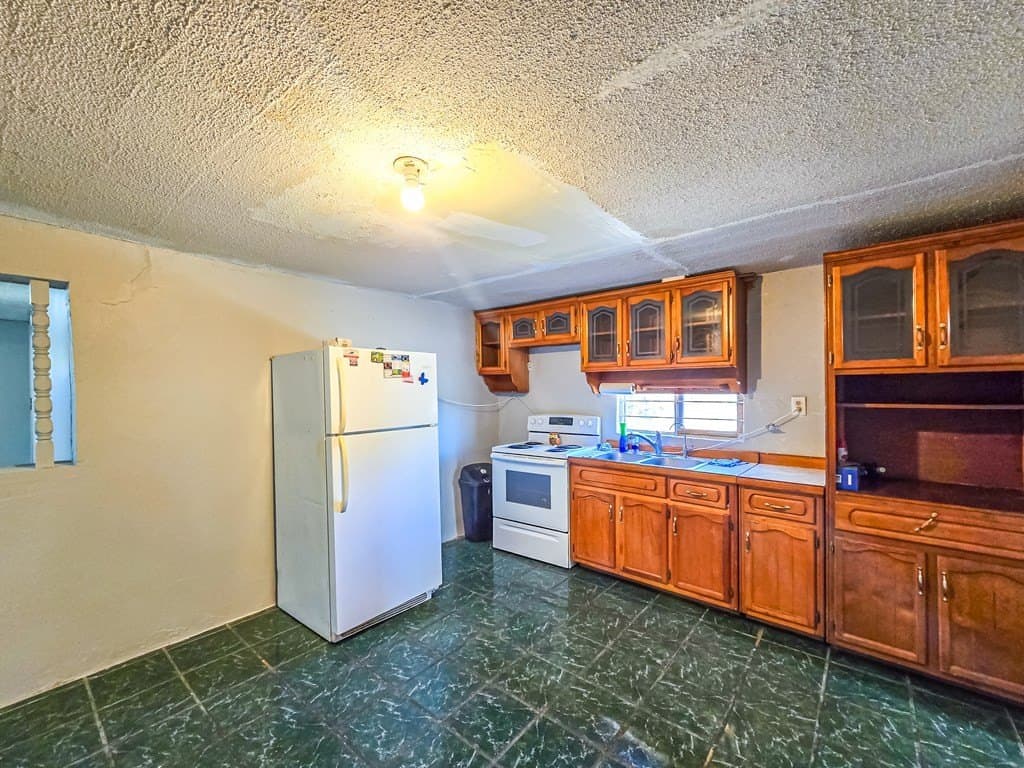 11,000 acres in Maverick County gallery image 2