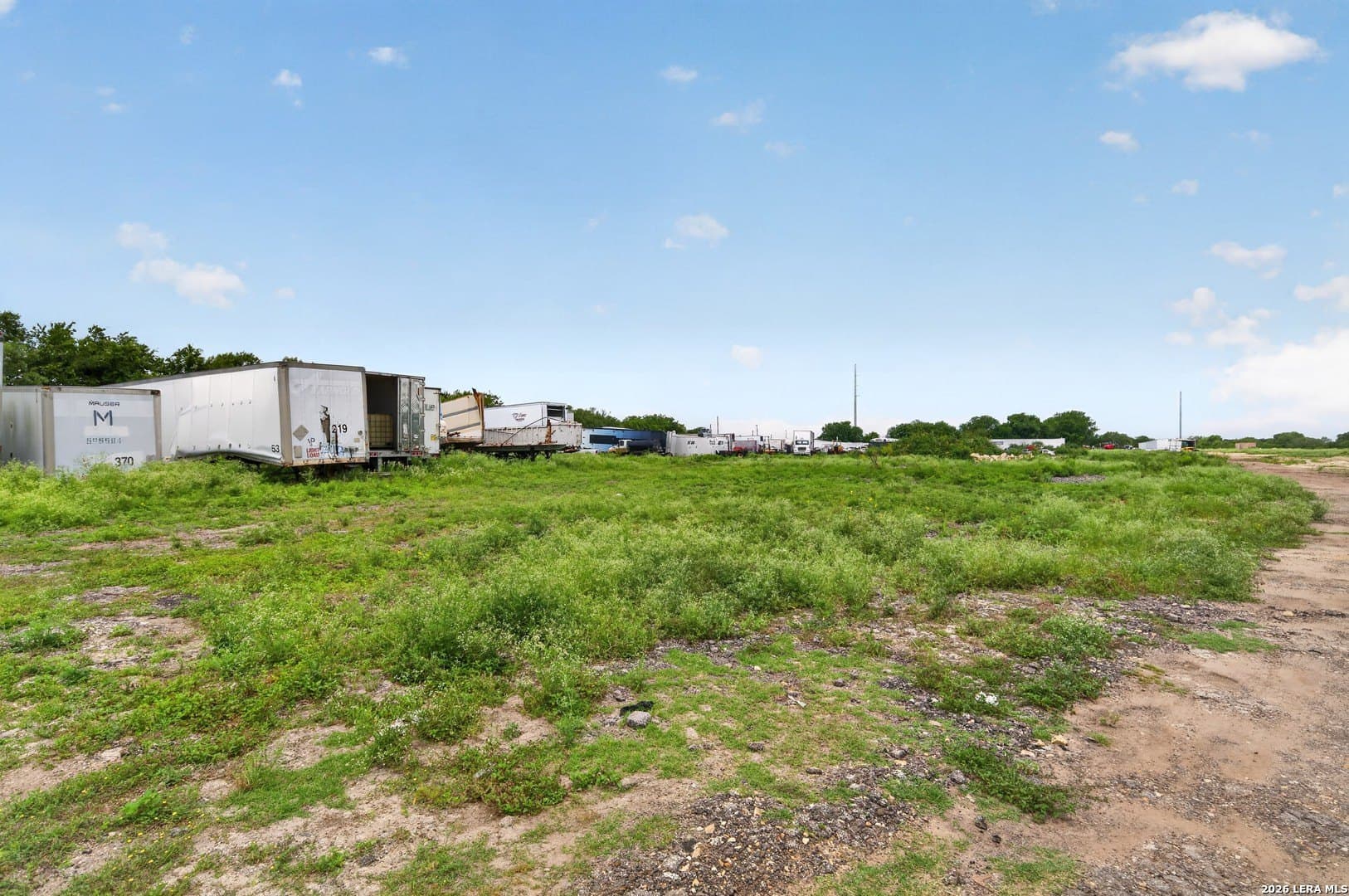 17.11 acres in Bexar County gallery image 4