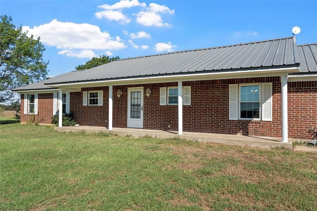 10.99 acres in McLennan County gallery image 3