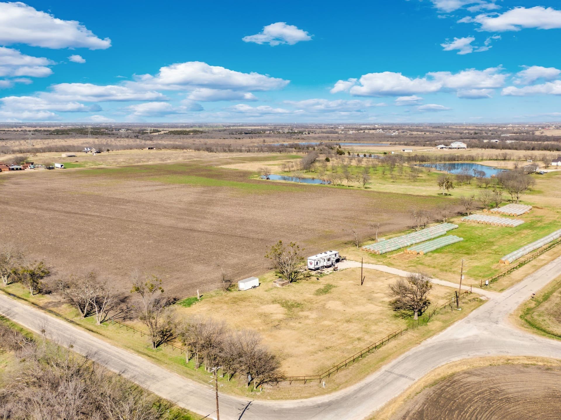23.9 acres in Ellis County - photo 11