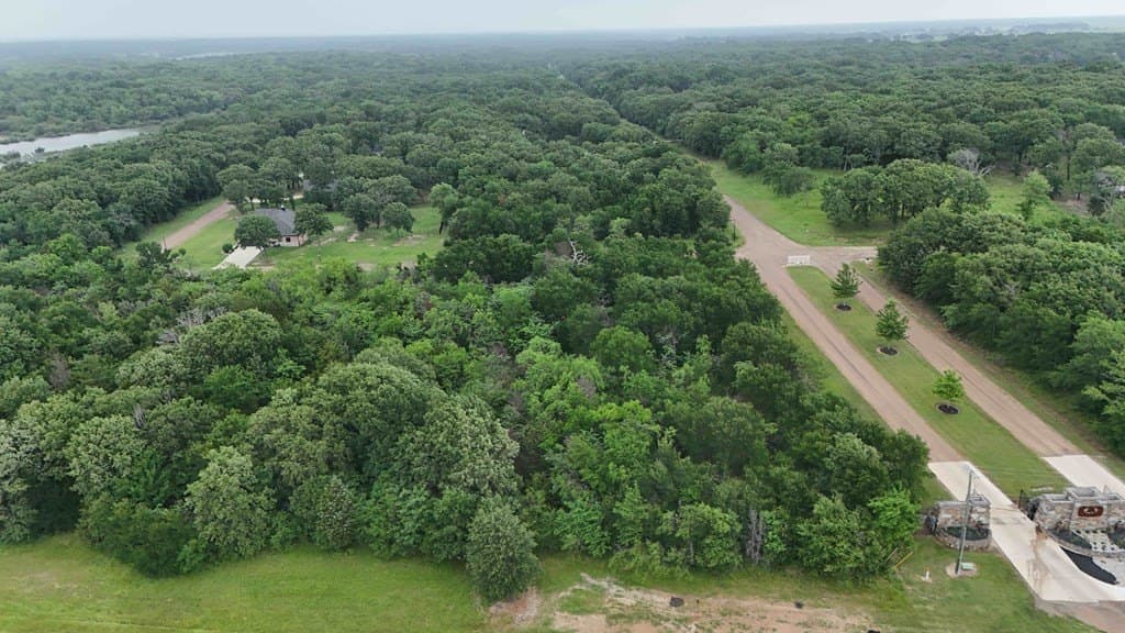 1.17 acres in Kaufman County gallery image 3
