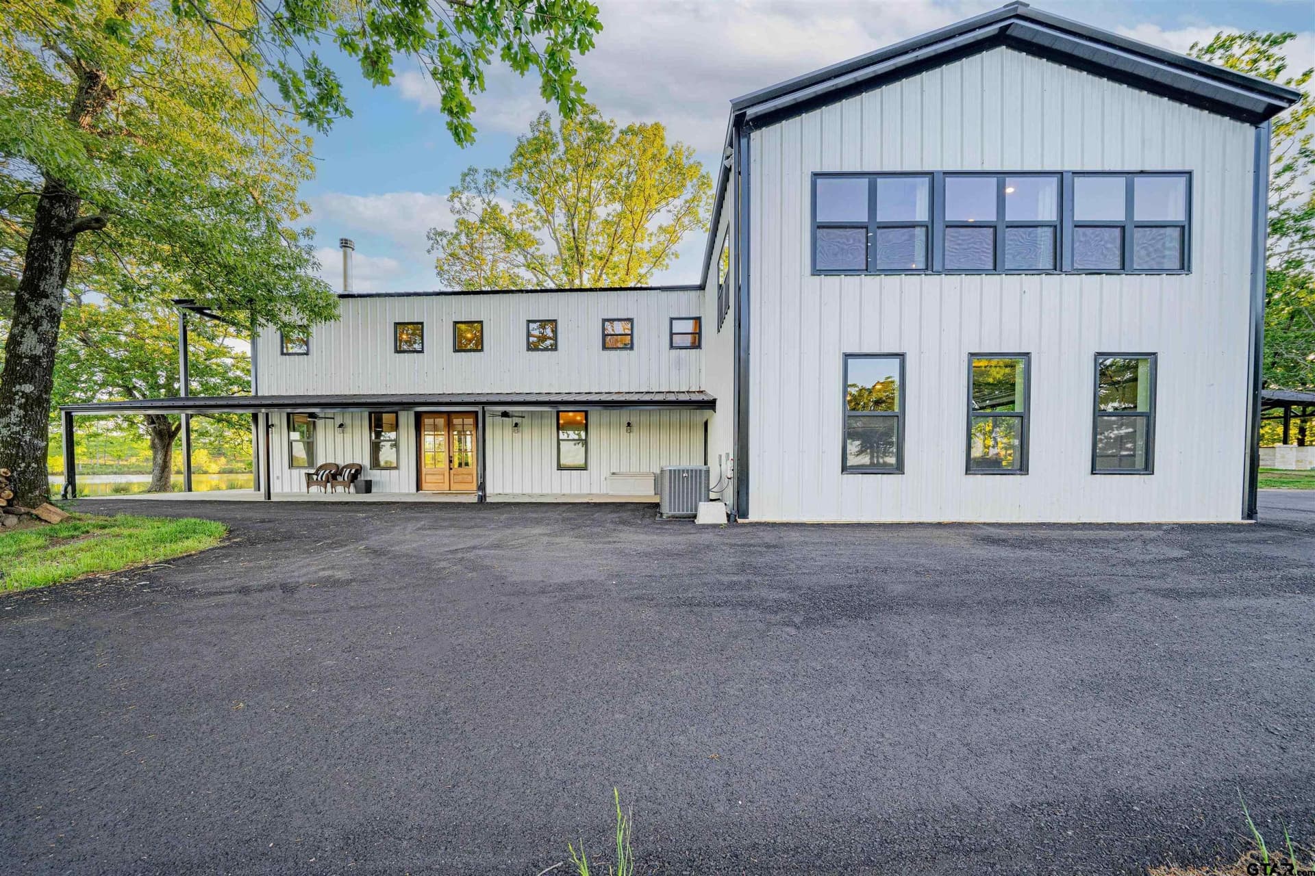 301.46 acres in Morris County