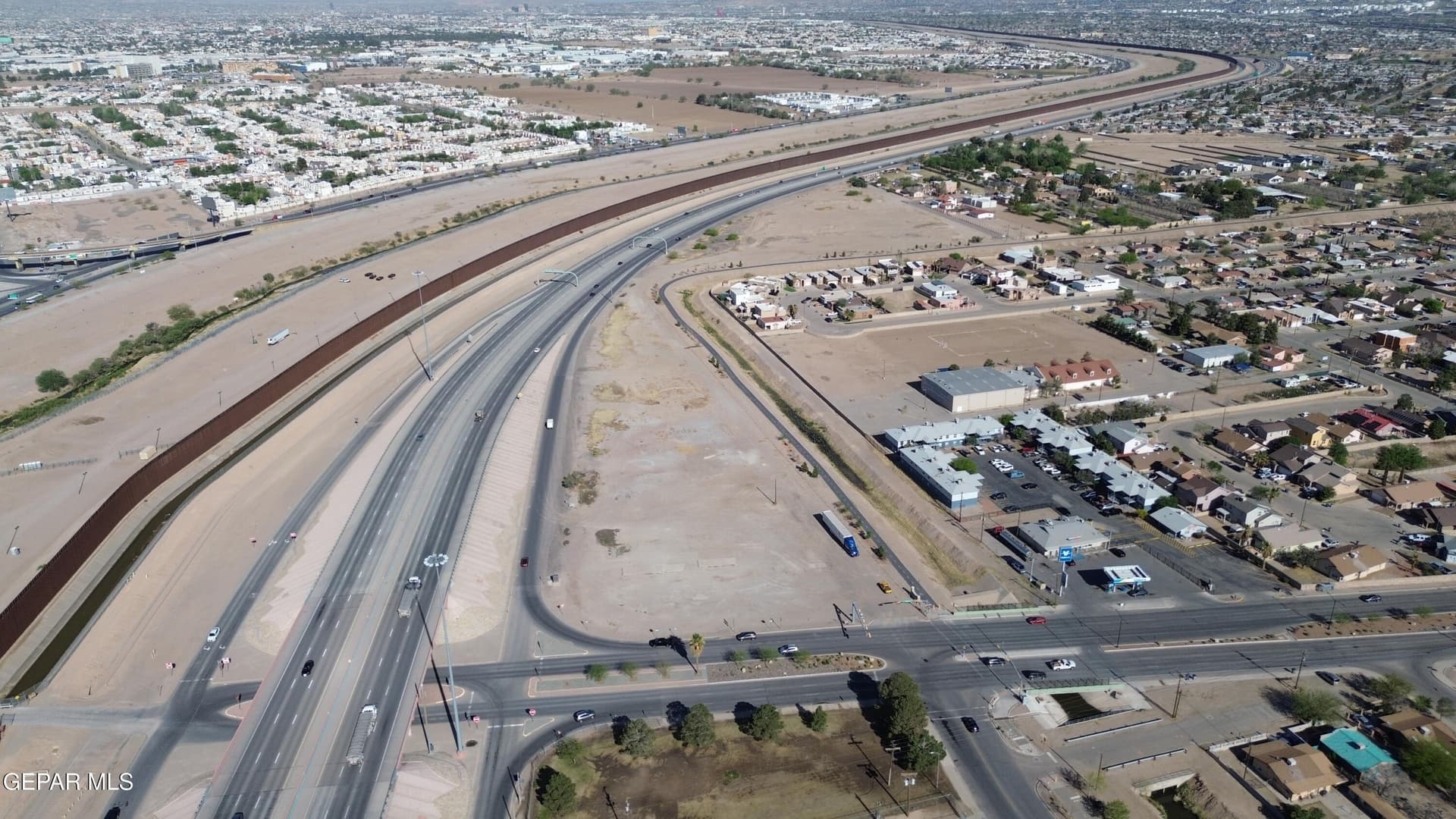 5.29 acres in El Paso County gallery image 4