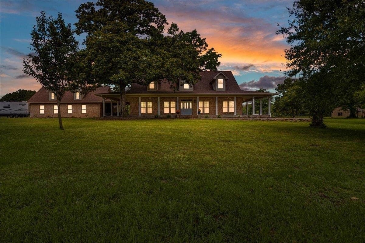 27 acres in Upshur County