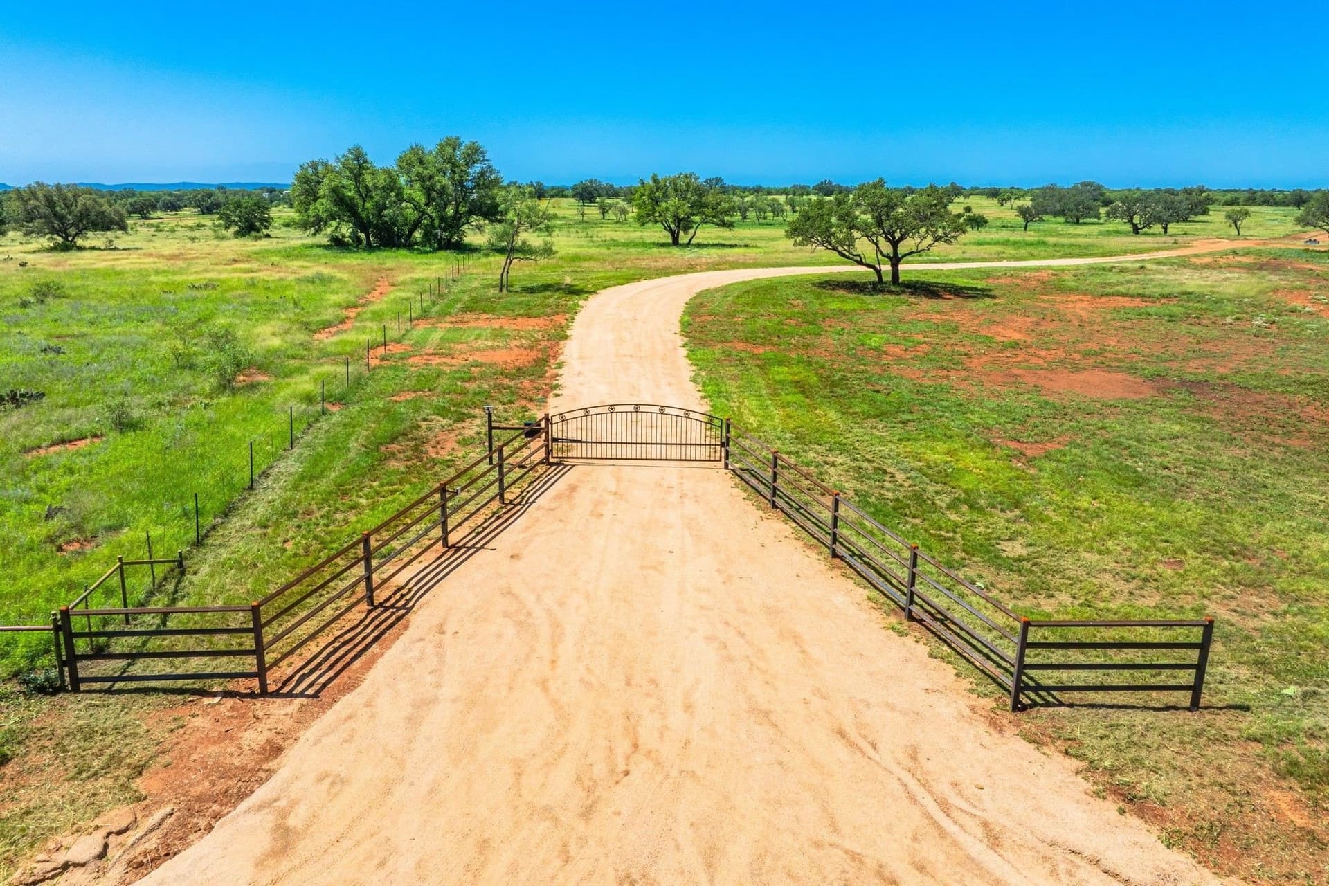 176 acres in Llano County gallery image 2