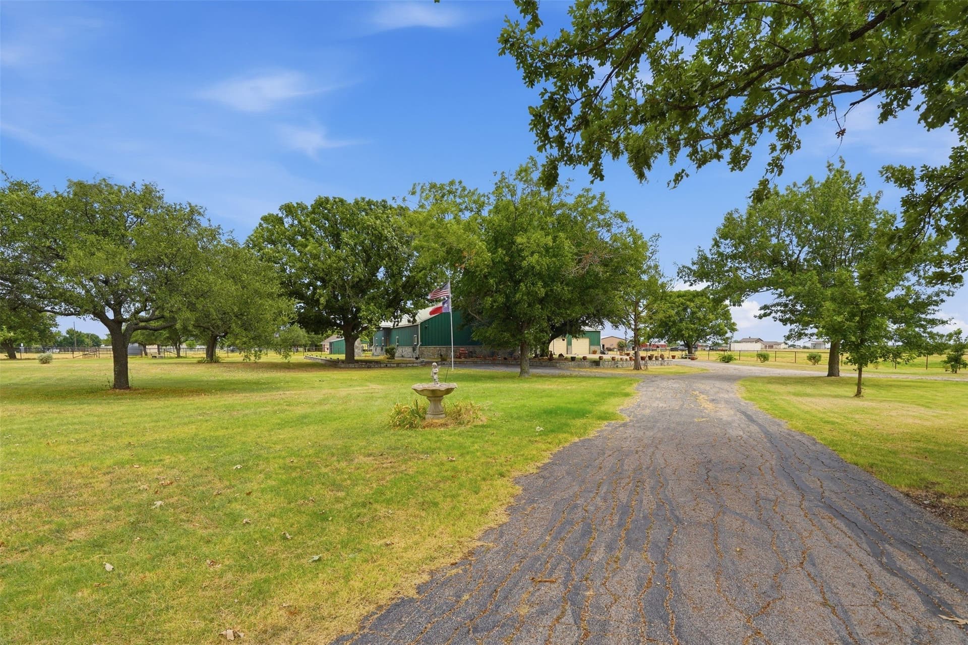 35 acres in Denton County gallery image 3