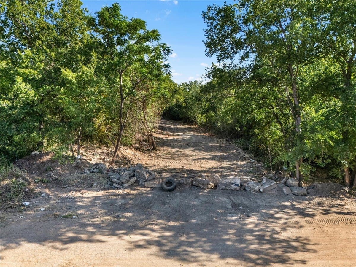 0.14 acres in Tarrant County - photo 7