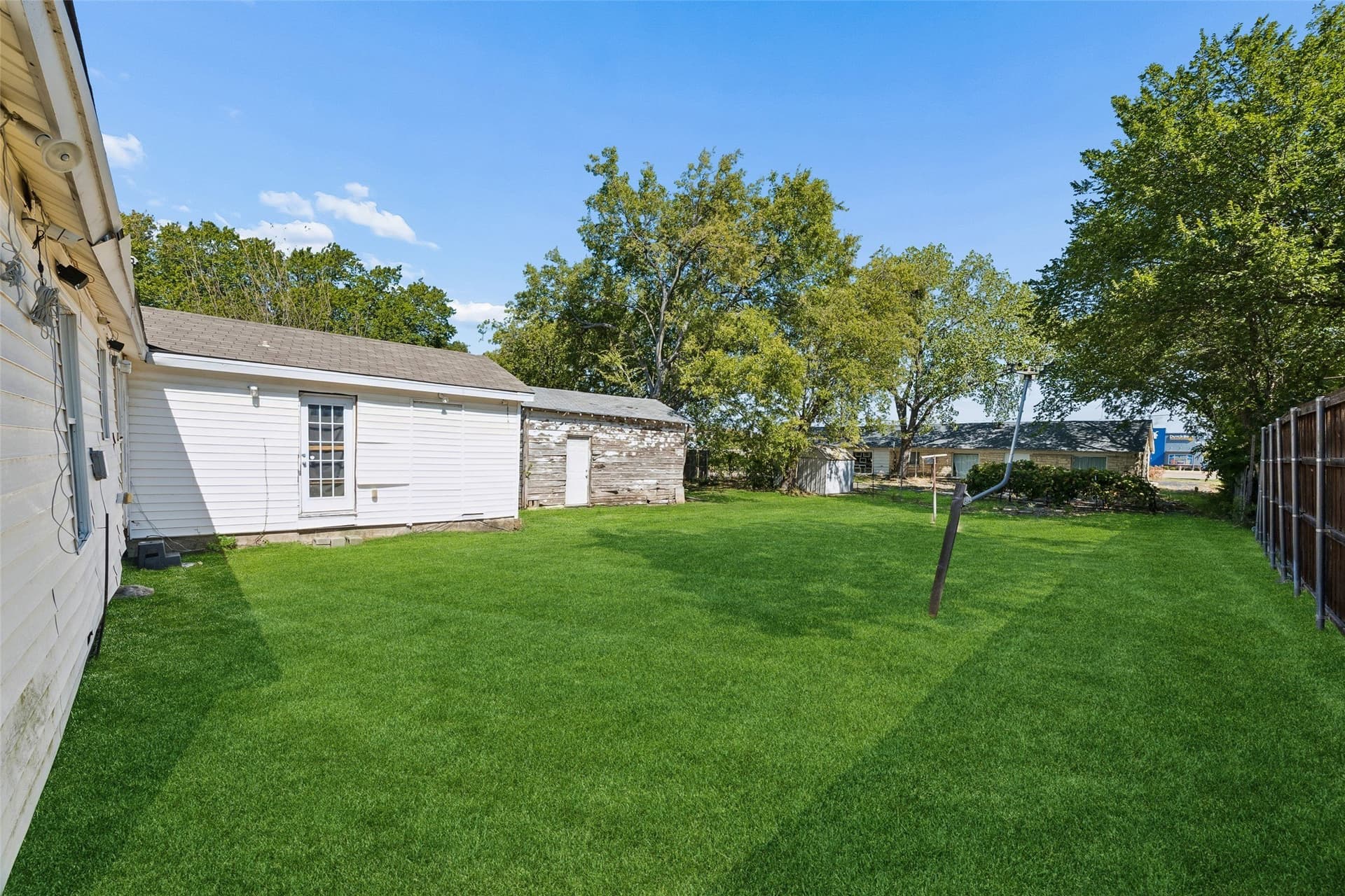 0.21 acres in Tarrant County - photo 8