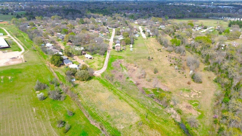 5.23 acres in Texas County gallery image 2