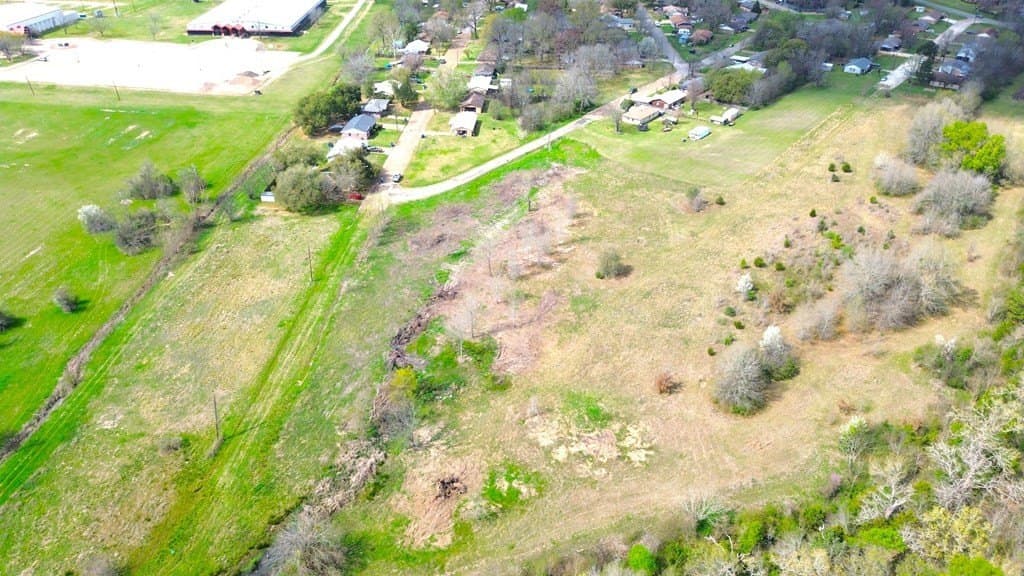 5.23 acres in Texas County gallery image 3