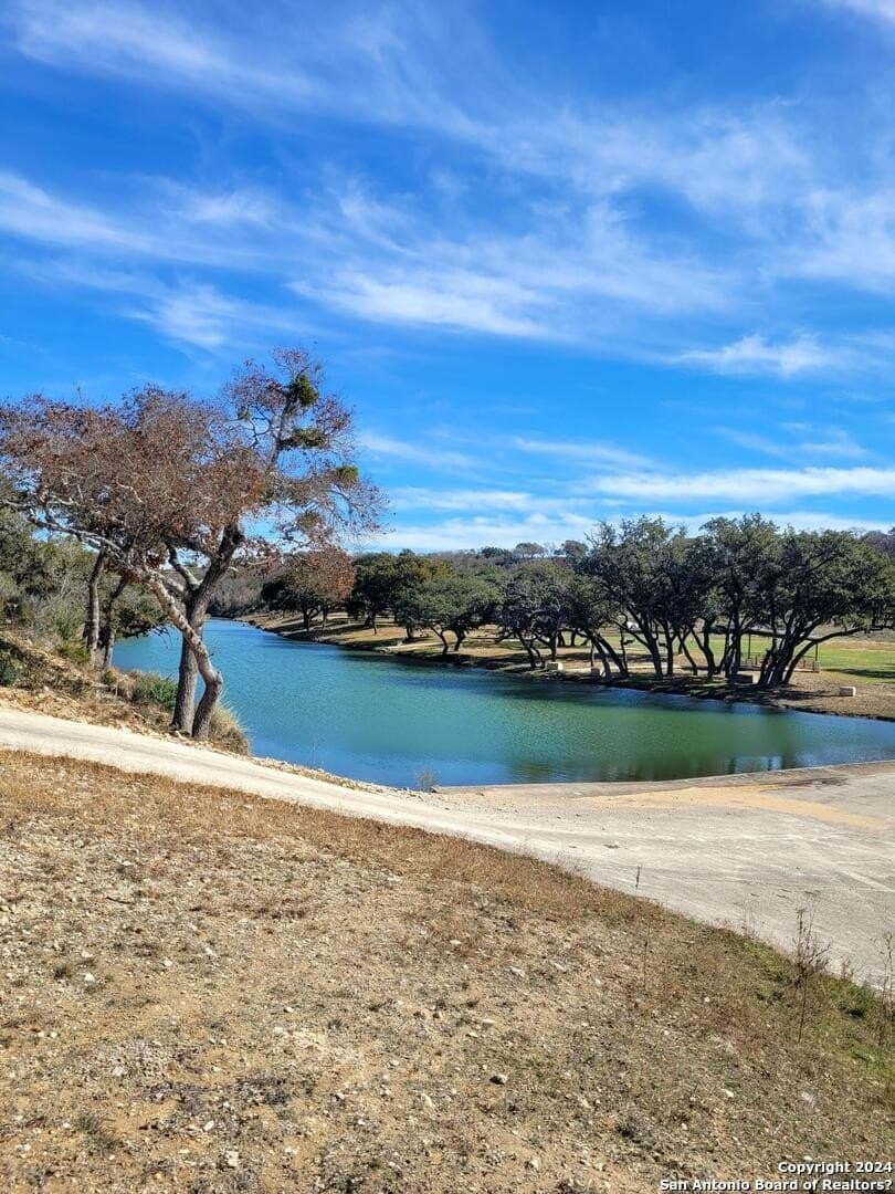 5.02 acres in Bandera County - photo 21