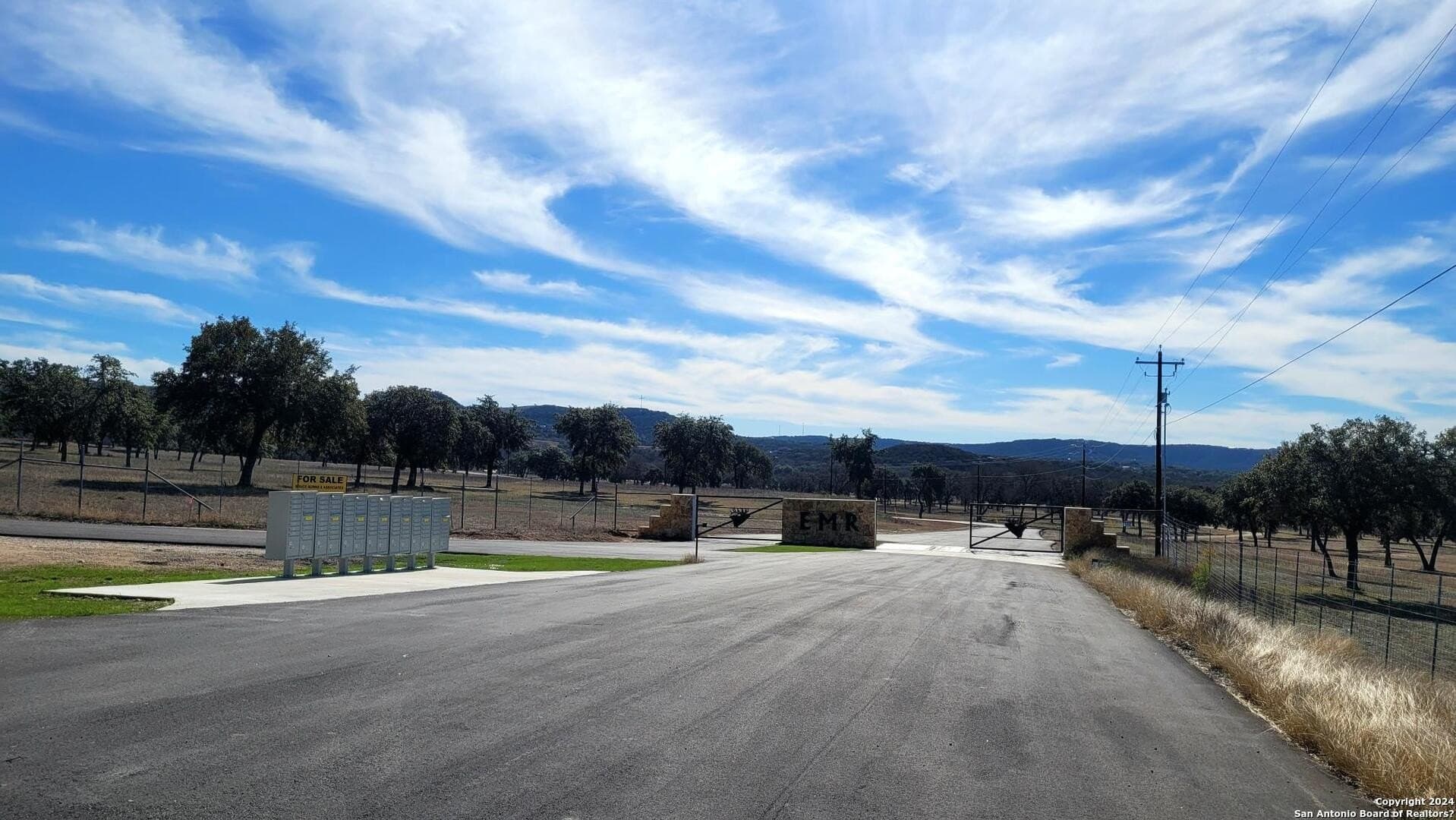 5.02 acres in Bandera County gallery image 2